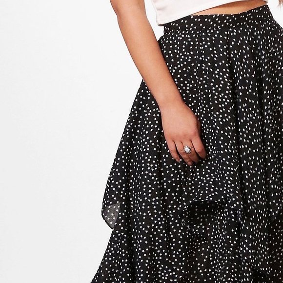 Flowy Star Print Layered Skirt - Picture 2 of 4